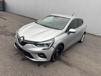 Renault Clio  picture 11