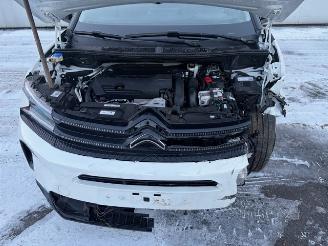 Citroën C5 Aircross HYBRID PLUGIN picture 10