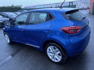Renault Clio ETECH HYBRID picture 2