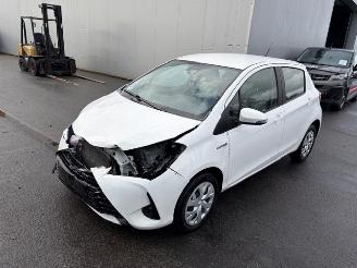 Toyota Yaris HYBRID AUTOMAAT picture 4