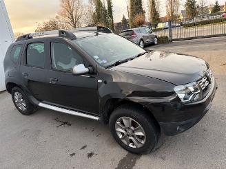 Schadeauto Dacia Duster  2015/12