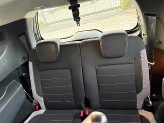 Dacia Lodgy STEPWAY 7 SEATS picture 6