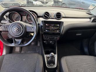 Suzuki Swift  picture 5