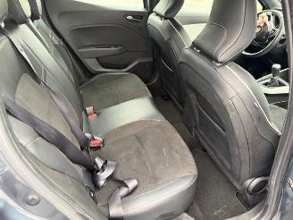 Renault Clio  picture 6