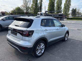 Schadeauto Volkswagen T-Cross  2021/10