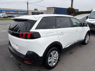 damaged passenger cars Peugeot 5008 7 SEATS 2020/7