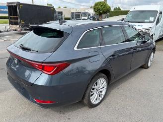 damaged passenger cars Seat Leon AUTOMAAT X-CELLANCE 2020/12