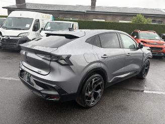 Coche accidentado Renault Tribute RAFALE ETECH PLUGIN HYBRID 4 CONTROL ALPINE 4X4 2024/12