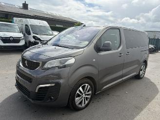 Schadeauto Peugeot Traveller 9 seats FULL OPTION 2017/4