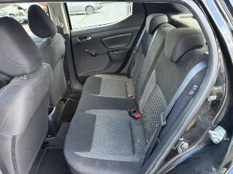 Nissan Micra  picture 7