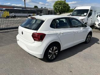 krockskadad bil auto Volkswagen Polo  2018/1