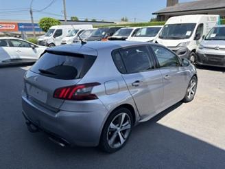 uszkodzony samochody osobowe Peugeot 208 STYLE 2019/4