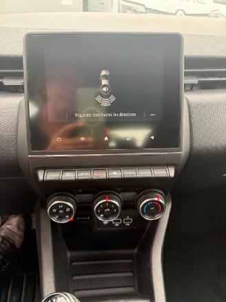 Renault Clio  picture 12