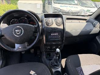 Dacia Duster  picture 2