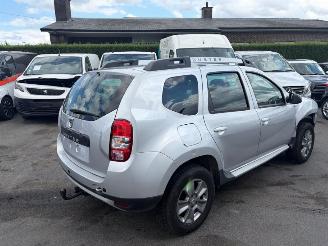 Vaurioauto  passenger cars Dacia Duster  2016/6