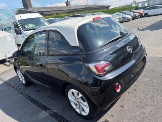 Schadeauto Opel Adam  2017/7