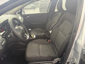 Renault Captur  picture 6