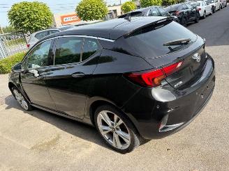 krockskadad bil auto Opel Astra AUTOMAAT 2018/10