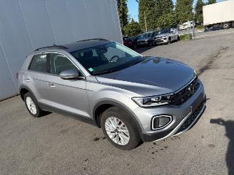 Damaged car Volkswagen T-Roc  2023/1