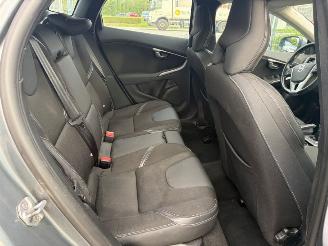 Volvo V-40  picture 8