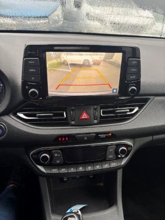 Hyundai I-30  picture 10