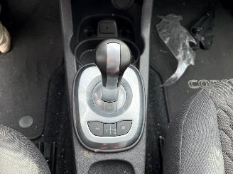 Opel Corsa 1.2-16V Design Edition Automaat Nap picture 11
