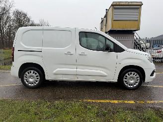Opel Combo 1.5D L1H1 Edition picture 6