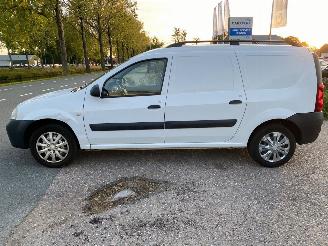 Dacia Logan 1.5 dCI picture 3