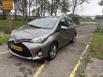 skadebil auto Toyota Yaris 1.3 VVT-i Trend NAP 2016/2