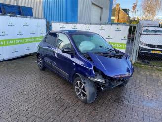 Salvage car Renault Twingo Twingo III (AH), Hatchback 5-drs, 2014 1.0 SCe 70 12V 2017/10