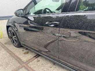 Volkswagen Golf 7.5 TSI GTE Rijdbare Schade! picture 9