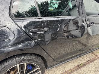 Volkswagen Golf 7.5 TSI GTE Rijdbare Schade! picture 14