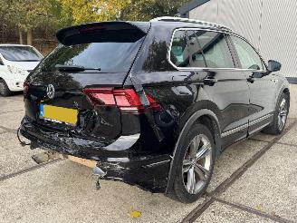 Volkswagen Tiguan 1.4 TSI ACT R-line Panoramadak Origineel NL! picture 13