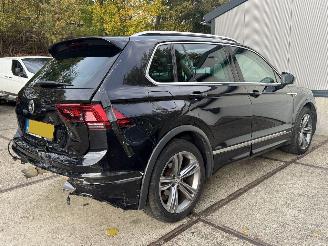 Volkswagen Tiguan 1.4 TSI ACT R-line Panoramadak Origineel NL! picture 14