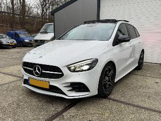  Mercedes B-klasse 180 AMG Panoramadak Origineel NL 2019/1