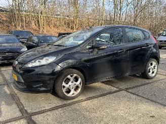 Ford Fiesta 1.25 Trend Airco gebruikerssporen! picture 3