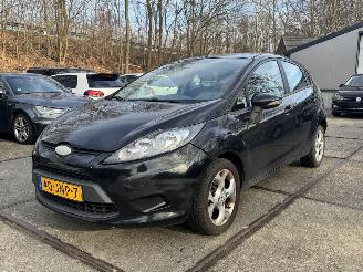 Schadeauto Ford Fiesta 1.25 Trend Airco gebruikerssporen! 2009/1