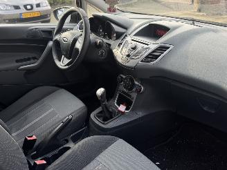 Ford Fiesta 1.25 Trend Airco gebruikerssporen! picture 17