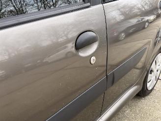 Toyota Aygo 1.0 VVT-i Now Airco NAP! picture 25