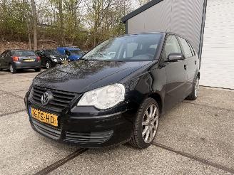 skadebil auto Volkswagen Polo 1.2 Optive Airco 5drs! Rijdbaar NAP! 2007/1
