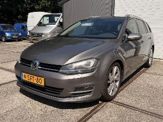 skadebil auto Volkswagen Golf 7 1.4 TSI Highline AUTOMAAT XENON RIJDBAAR! 2013/1
