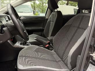 Volkswagen Polo 1.0 TSI Carplay ACC picture 19