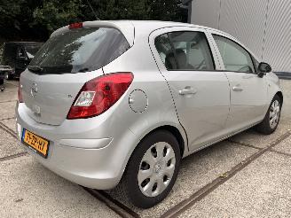 Opel Corsa 1.2-16V Enjoy, automaat picture 22