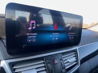 Mercedes E-klasse 200 CGI BUSINESS CLASS AVANTGARDE picture 9