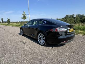 Tesla Model S 85 Signature Performance FREE SUPERCHARGER picture 3