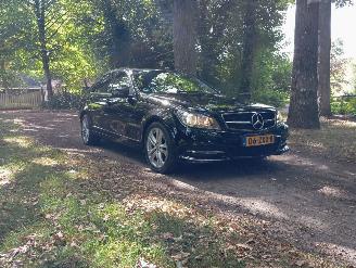 Vaurioauto  passenger cars Mercedes C-klasse 1.6 C180 Sedan 2013 Zwart Nieuwst aut Geen schade! 2013/1