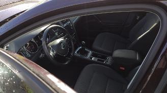 Volkswagen Golf 1.0 tsi comfortline picture 9