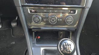 Volkswagen Golf 1.0 tsi comfortline picture 10