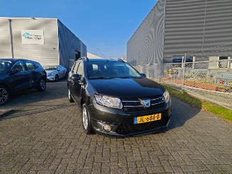 krockskadad bil auto Dacia Logan MCV 0.9 TCe S&S Lauréate 2016 mooie nette auto 2016/1