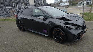 Damaged car Cupra Born C0pper Edition One 62KWH Grote accu! 2021/1